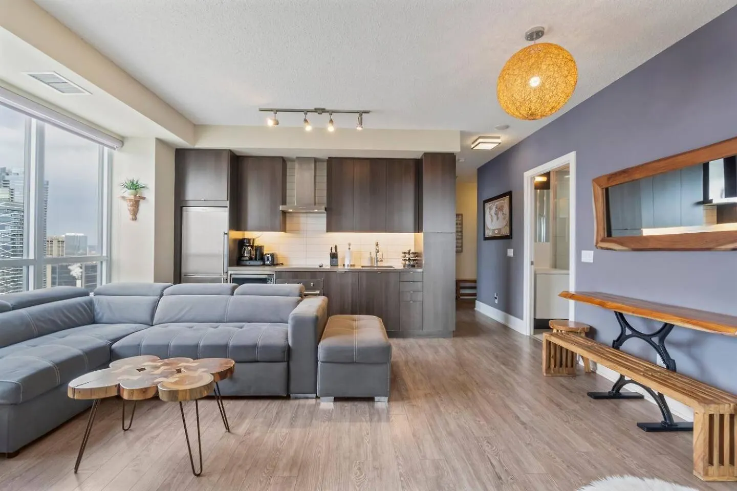 Apartment 3Br Skyline Condo - By Cn Tower & Mtcc & Free Parking Toronto
