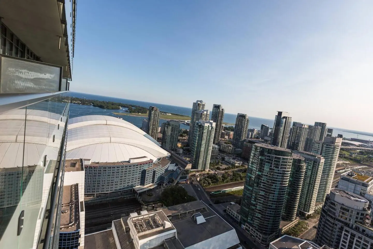 Apartment 3Br Skyline Condo - By Cn Tower & Mtcc & Free Parking Toronto