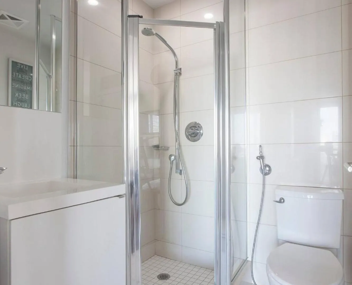 Apartment 3Br Skyline Condo - By Cn Tower & Mtcc & Free Parking Toronto